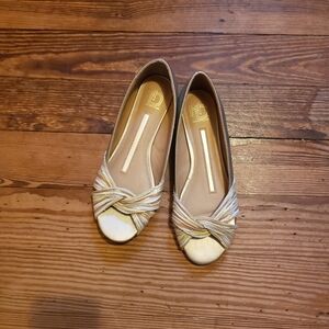 new directions Metallic Beige & Gold Knotted Peep-Toe Flats
